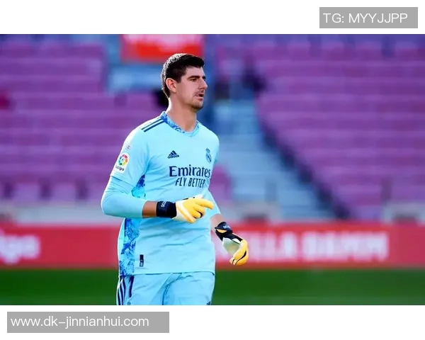 库尔图瓦是谁？揭秘这位世界级门将的传奇职业生涯和个人成就