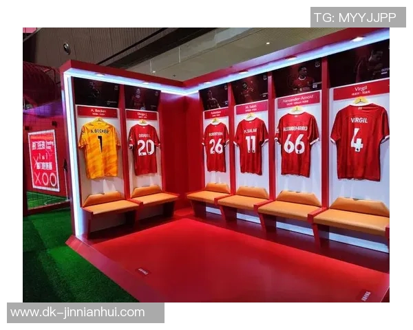 提升球迷家居氛围 足球球星靠垫推荐与选购指南